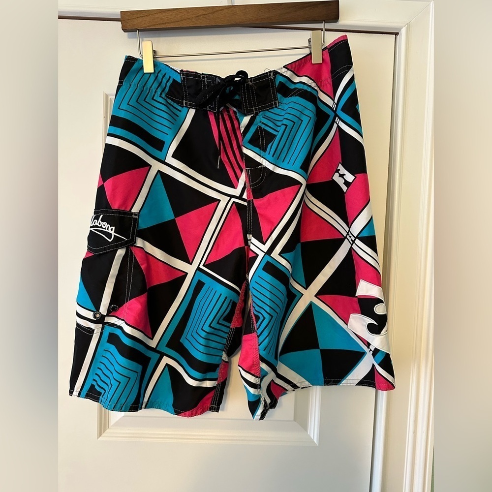 Vintage Billabong Swim Trunks Men’s 32 Geometric Board Shorts Bathing Suit Surf
